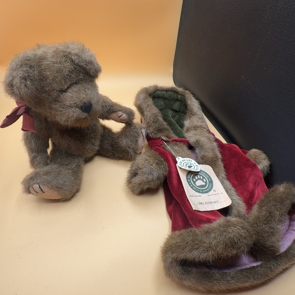 Vintage Boyds Bears Mrs. Baybeary Plush Teddy Bear Bearwear Coat